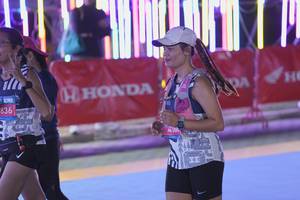 BIB: 836
                            <button type="button" onclick="openModal(23182383)" class="btn btn-primary btn-sm float-right btn-popup" data-toggle="modal" data-target=".modal-high-quality">
                        <i class="fas fa-shopping-cart"></i> Add to Cart
                    </button>
                                            <button type="button" onclick="isThisMe(23182383, true)" class="btn btn-success btn-sm float-right btn-popup btn-isme hidden" data-toggle="tooltip" data-placement="bottom" title="นี่คือรูปของคุณใช่ไหม คลิกที่นี่เพื่อเอาเข้าอัลบั้ม">
                        <i class="fas fa-plus"></i> Add to album
                    </button>
                    <button type="button" onclick="isThisMe(23182383, false)" class="btn btn-warning btn-sm float-right btn-popup btn-isnotme hidden">
                        <i class="fas fa-ban"></i> Remove from album
                    </button>